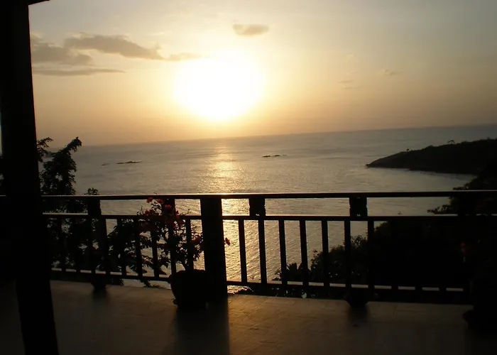Baan Lom Talay Grand Villa Samui