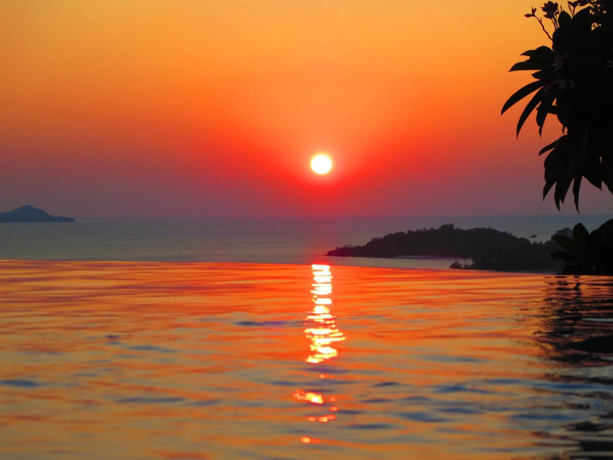Baan Lom Talay Grand Samui Villa