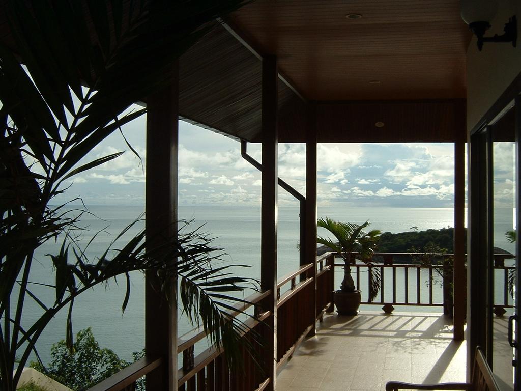 Baan Lom Talay Grand Samui Villa